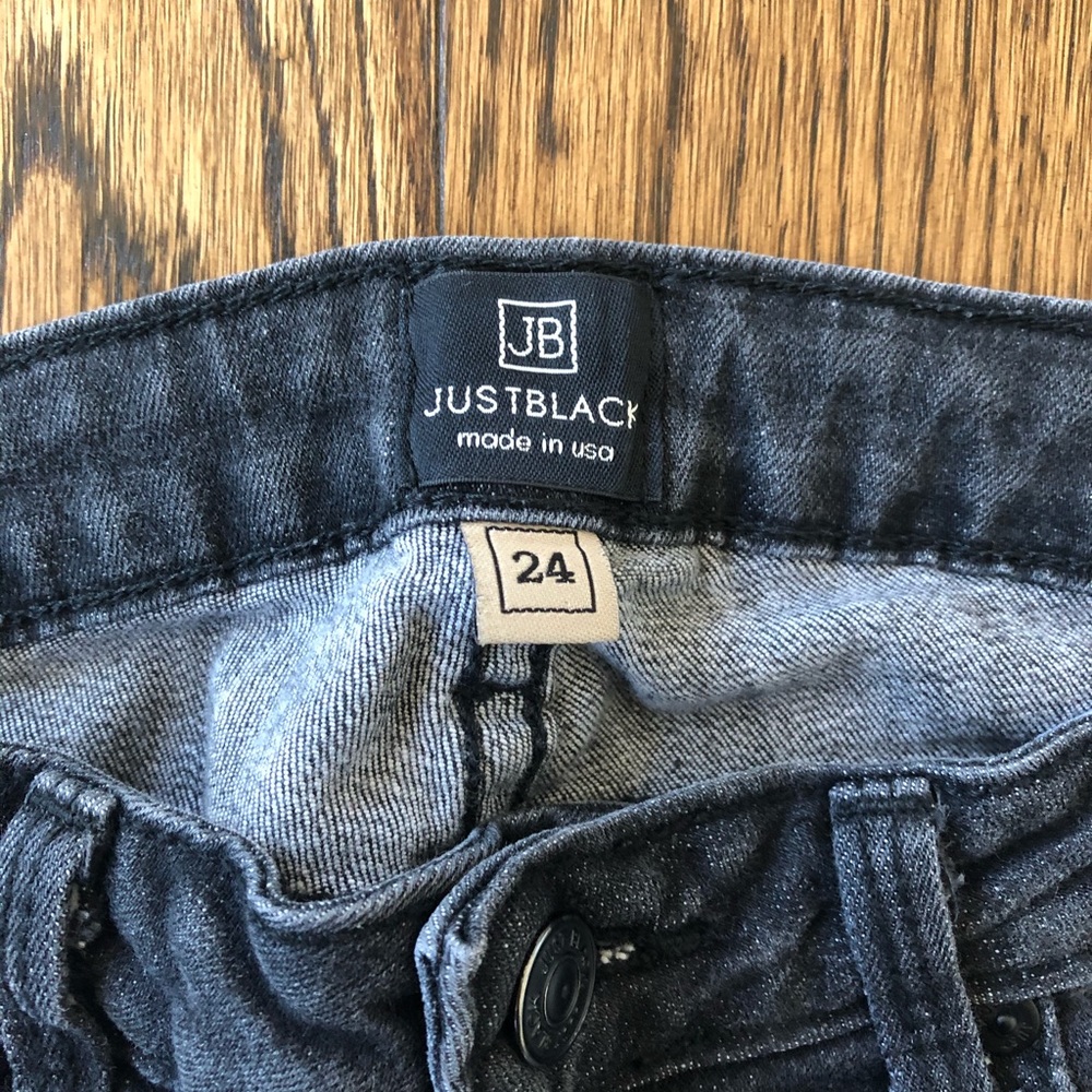 JB Jeans - Picture 3 of 3